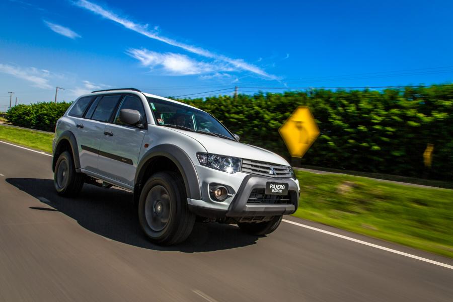  Mitsubishi Pajero Dakar OutDoor 2016 года  (фото 27 из 30)
